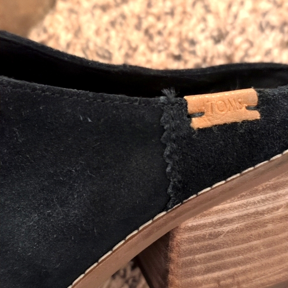 Toms slip on booties - Picture 4 of 5